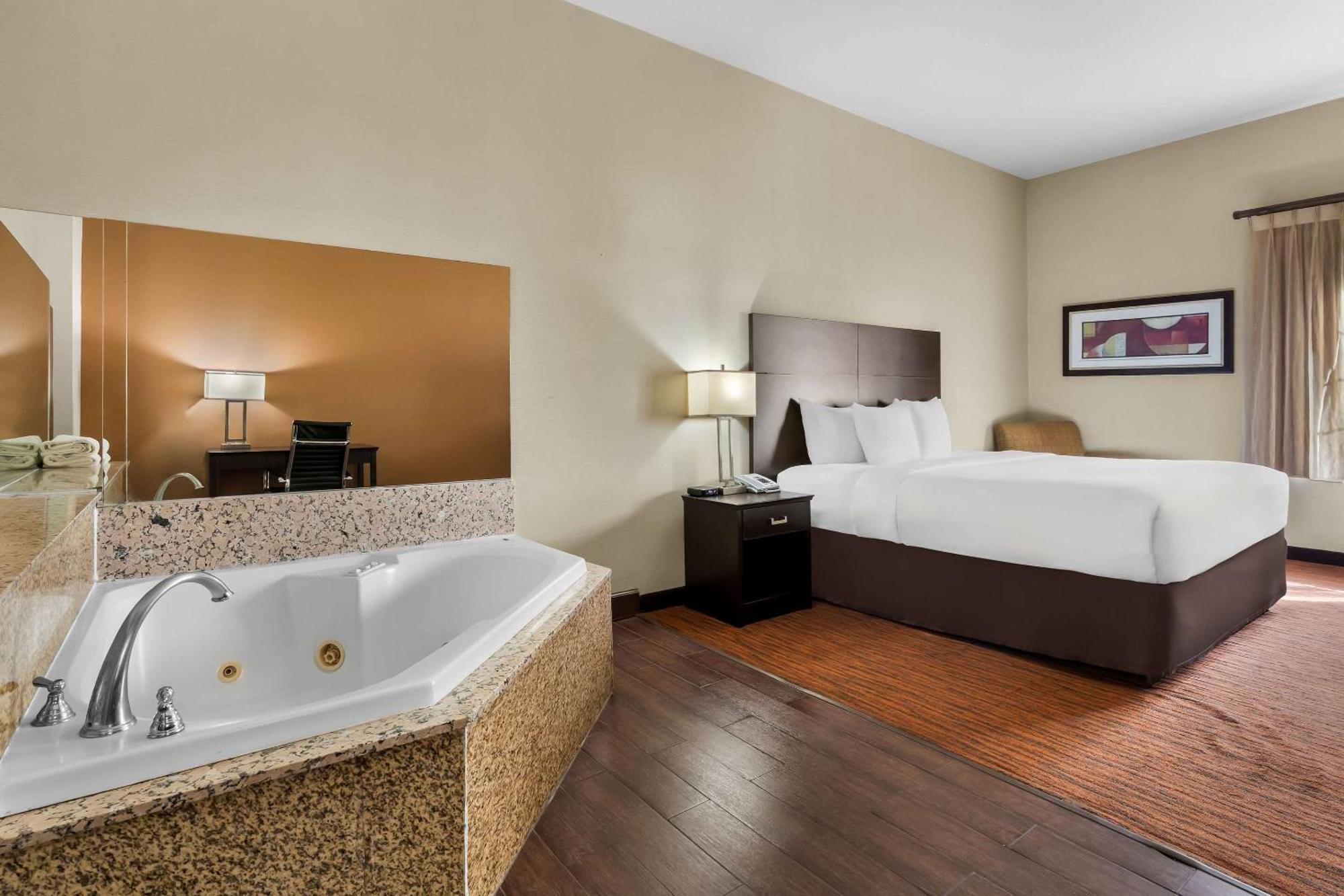 Comfort Suites Clovis Ngoại thất bức ảnh