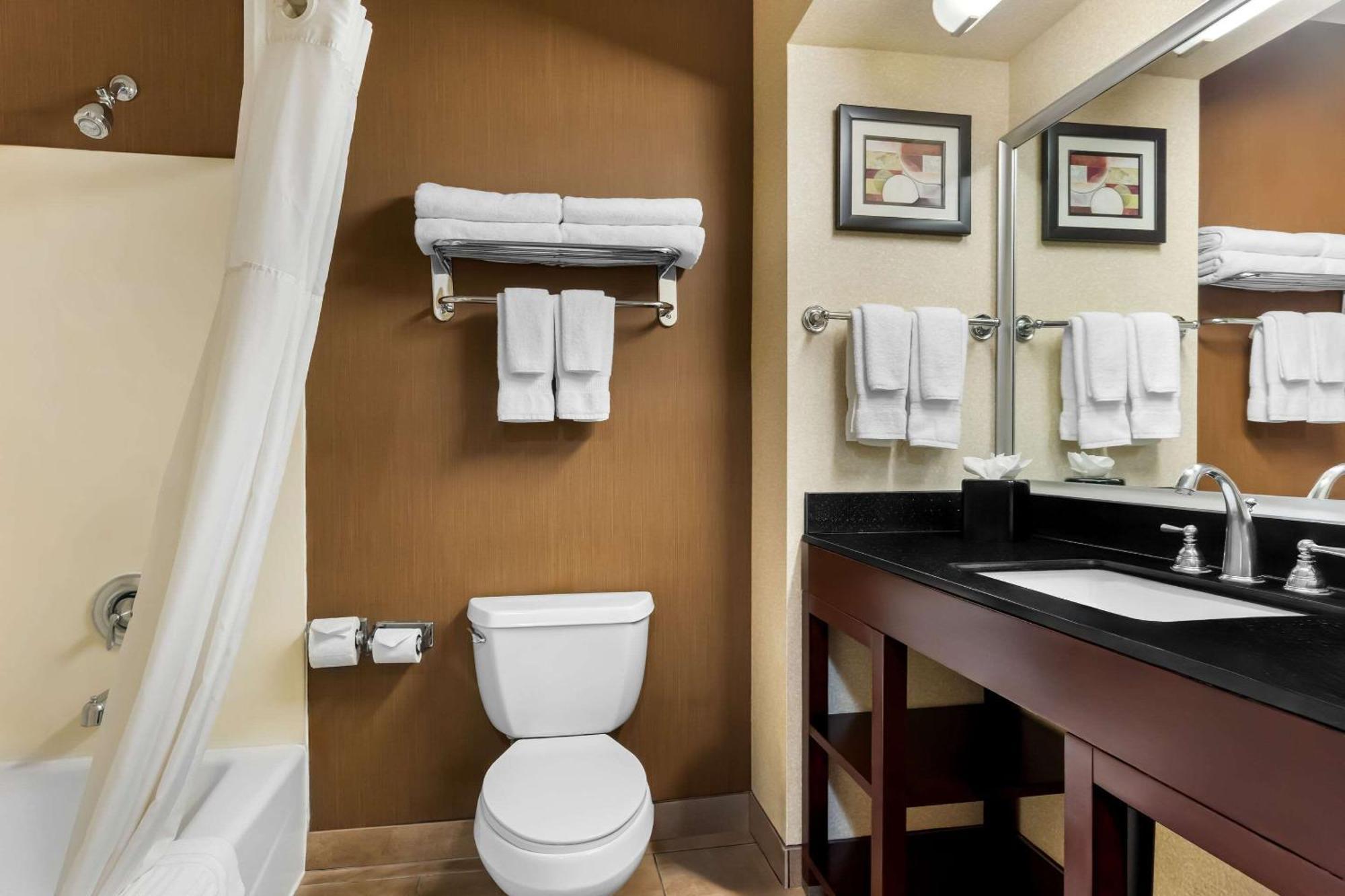 Comfort Suites Clovis Ngoại thất bức ảnh